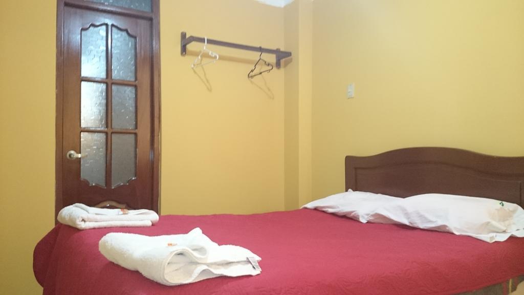 Hotel Los Gladiolos Cajamarca Room photo